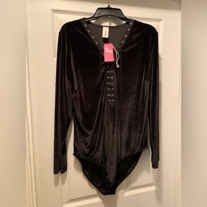 Plus Size Women long sleeve body top NWT
